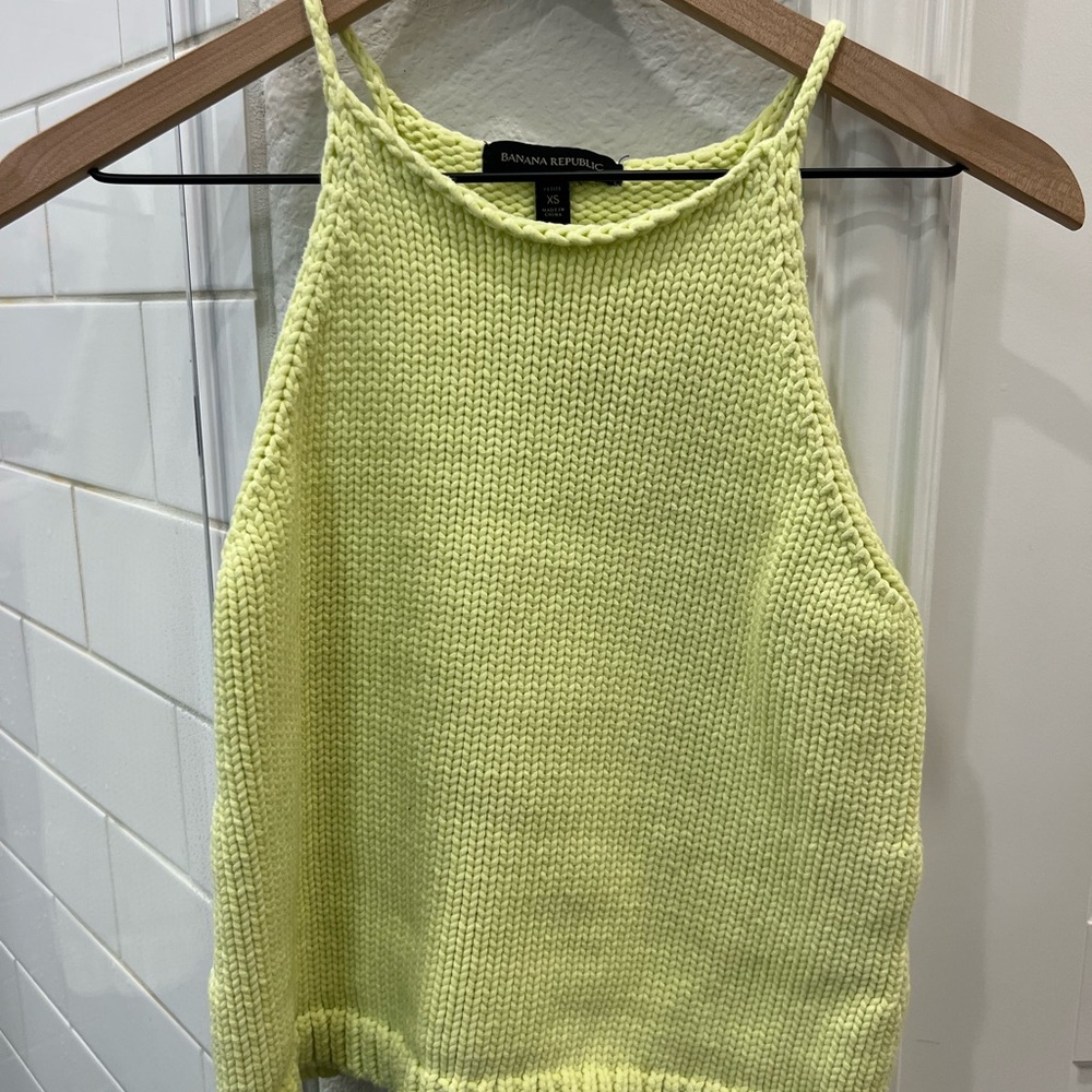 Banana Republic Light Yellow Knit Tank | Like New